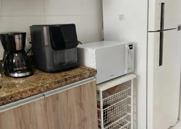 Mediterrâneo 507 - Todo Equipado, Ar Condicionado, Churrasqueira na Varanda, Internet Fibra 600MB, Estacionamento Grátis Cabo Frio